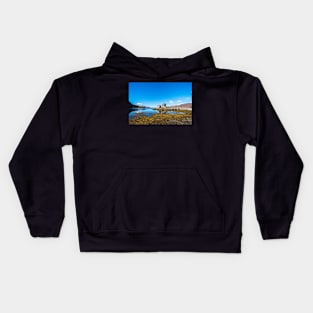 Eilean Donan Castle landscape Kids Hoodie